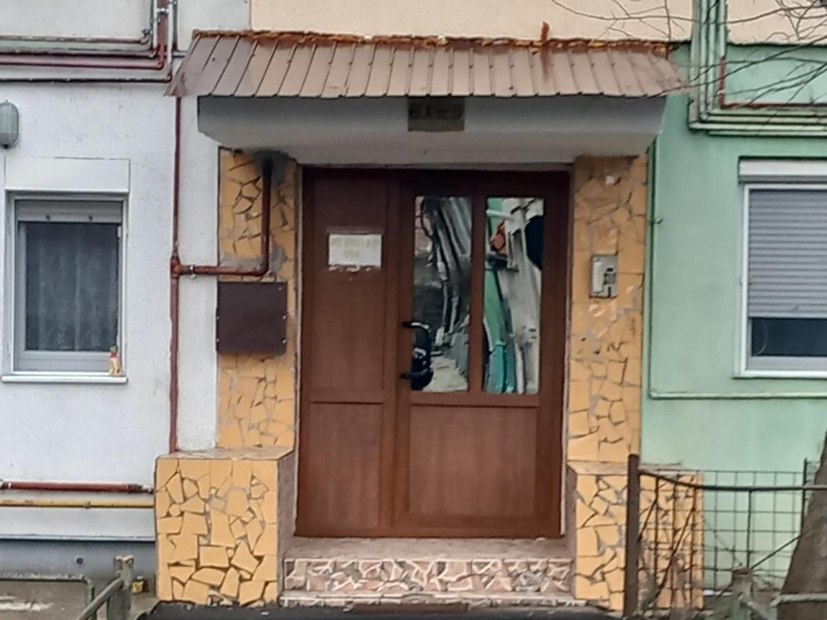 New Apart Διαμέρισμα Făgăraş Εξωτερικό φωτογραφία